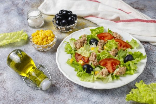 sốt trộn salad giảm cân, cách làm sốt trộn salad giảm cân, các loại sốt trộn salad giảm cân, các loại nước sốt trộn salad giảm cân, salad trộn sốt mayonnaise giảm cân