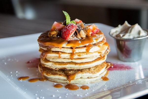 Cách làm bánh Pancake ngon “vạn người mê”