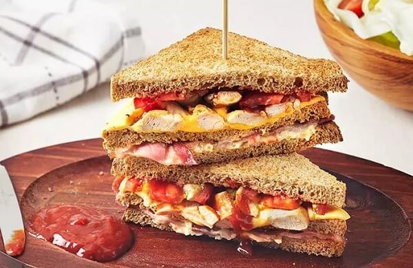 4 cách chế biến bánh mì sandwich với trứng gà ai ăn cũng mê