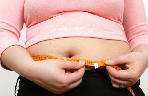tại sao sau sinh khó giảm cân, mỡ bụng sau sinh có giảm được không, tại sao phụ nữ sau sinh khó giảm cân, khó giảm cân sau sinh